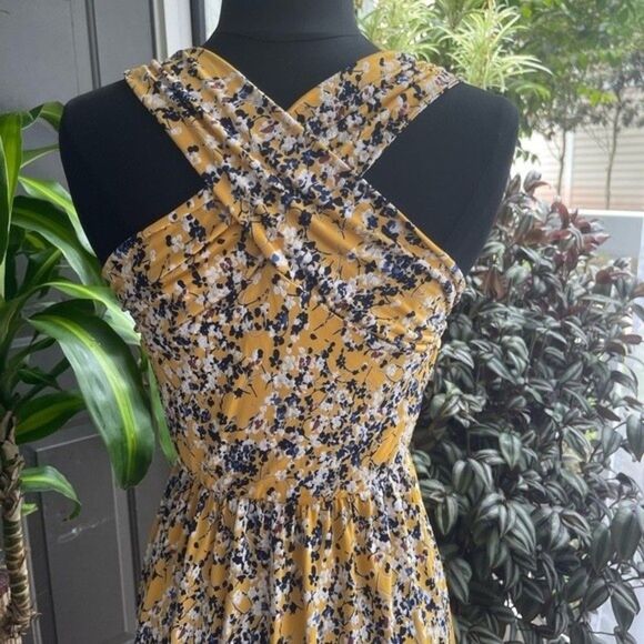 Kaileigh Dress​ - Picture 11 of 12